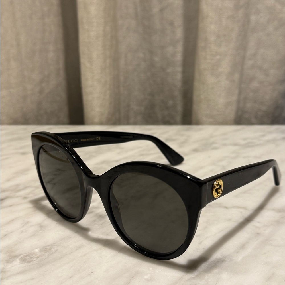 Gucci Black Sunglasses